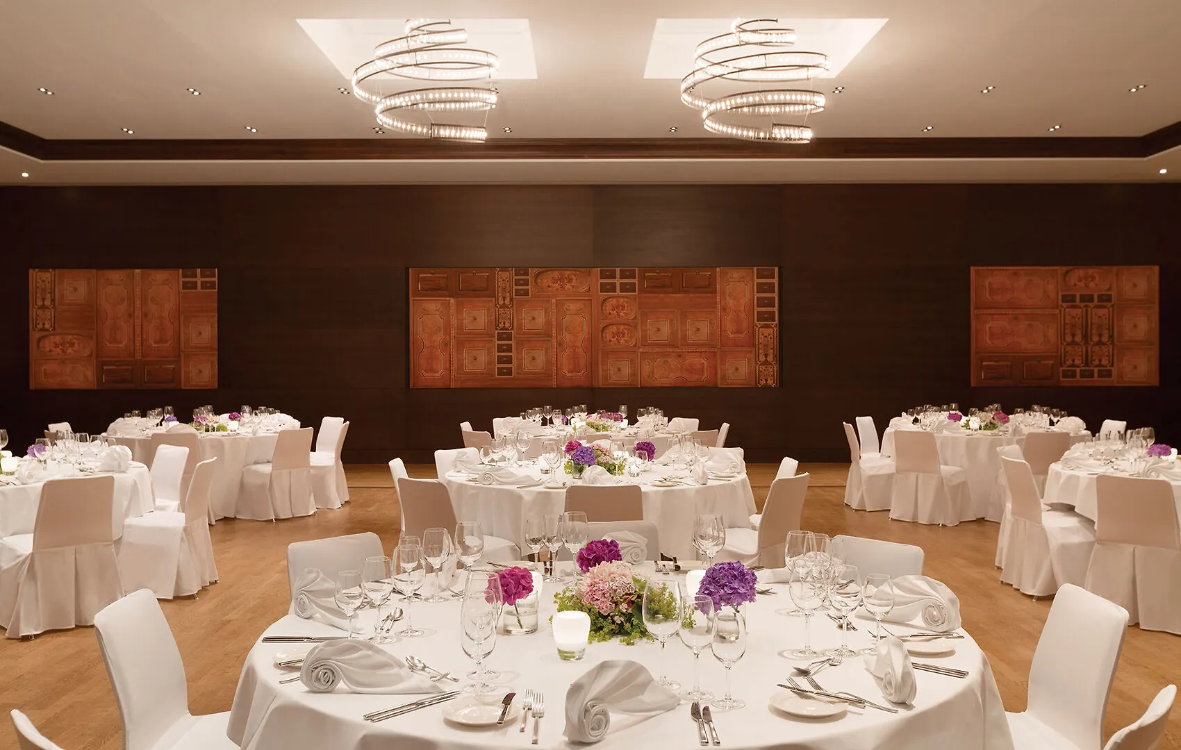 Infinity Hotel & Conference Resort Munich Unterschleissheim 4*,